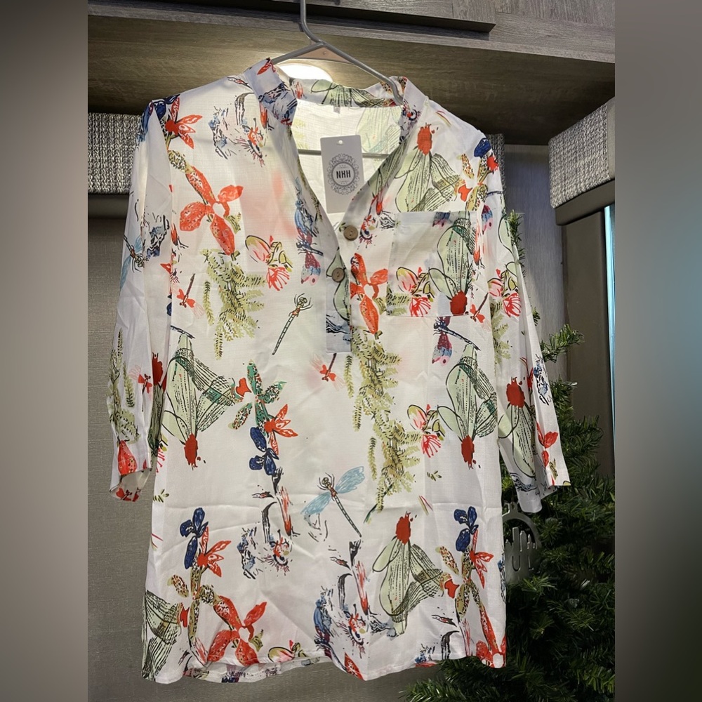 Women blouses